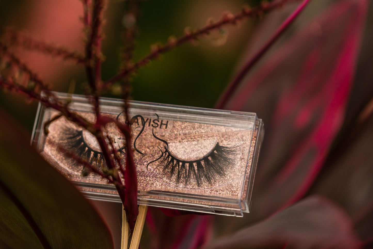 Strip Lashes